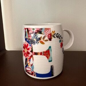 Anthropologie Starl M. Halfmann “E” Petal Palette Monogram Mug